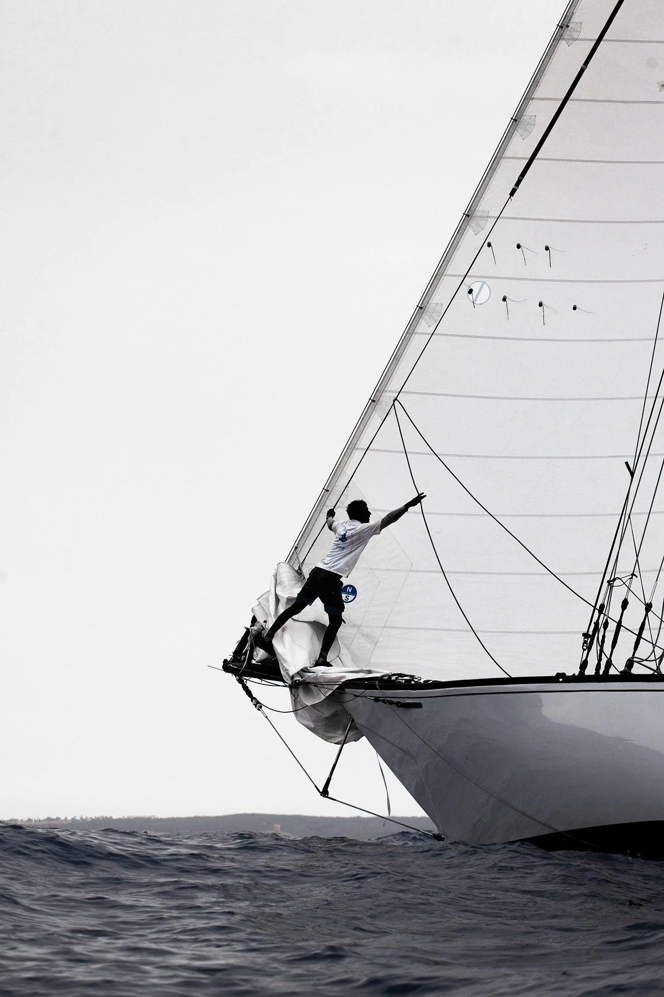 260827-2122-sail.jpg