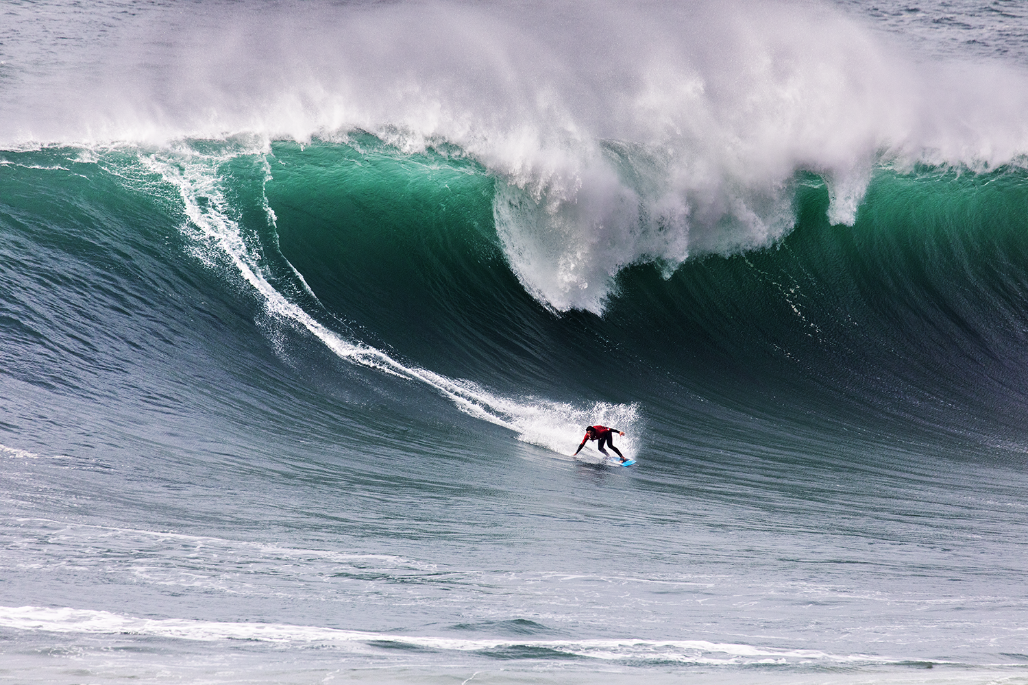 251211-0A0A4942-surf-featured.png