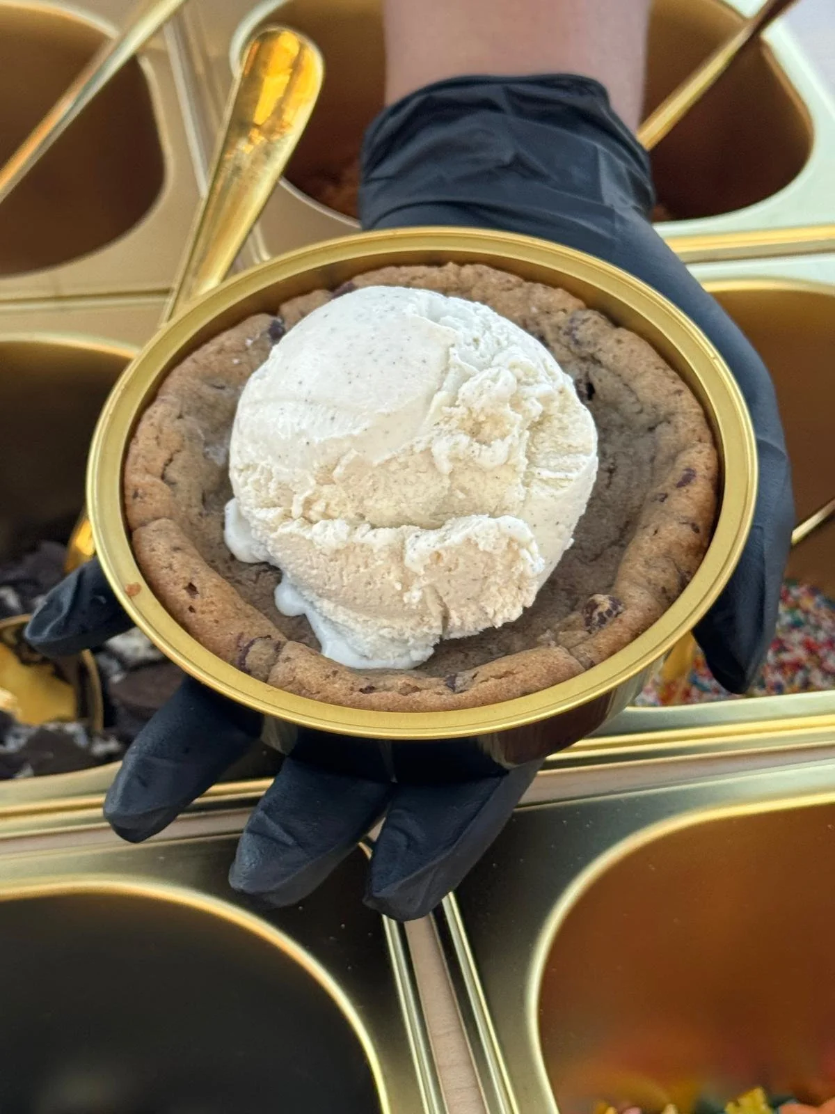 Ice Cream or Italian Ice Cart.       Pricing beginning at $230 for 50 guests