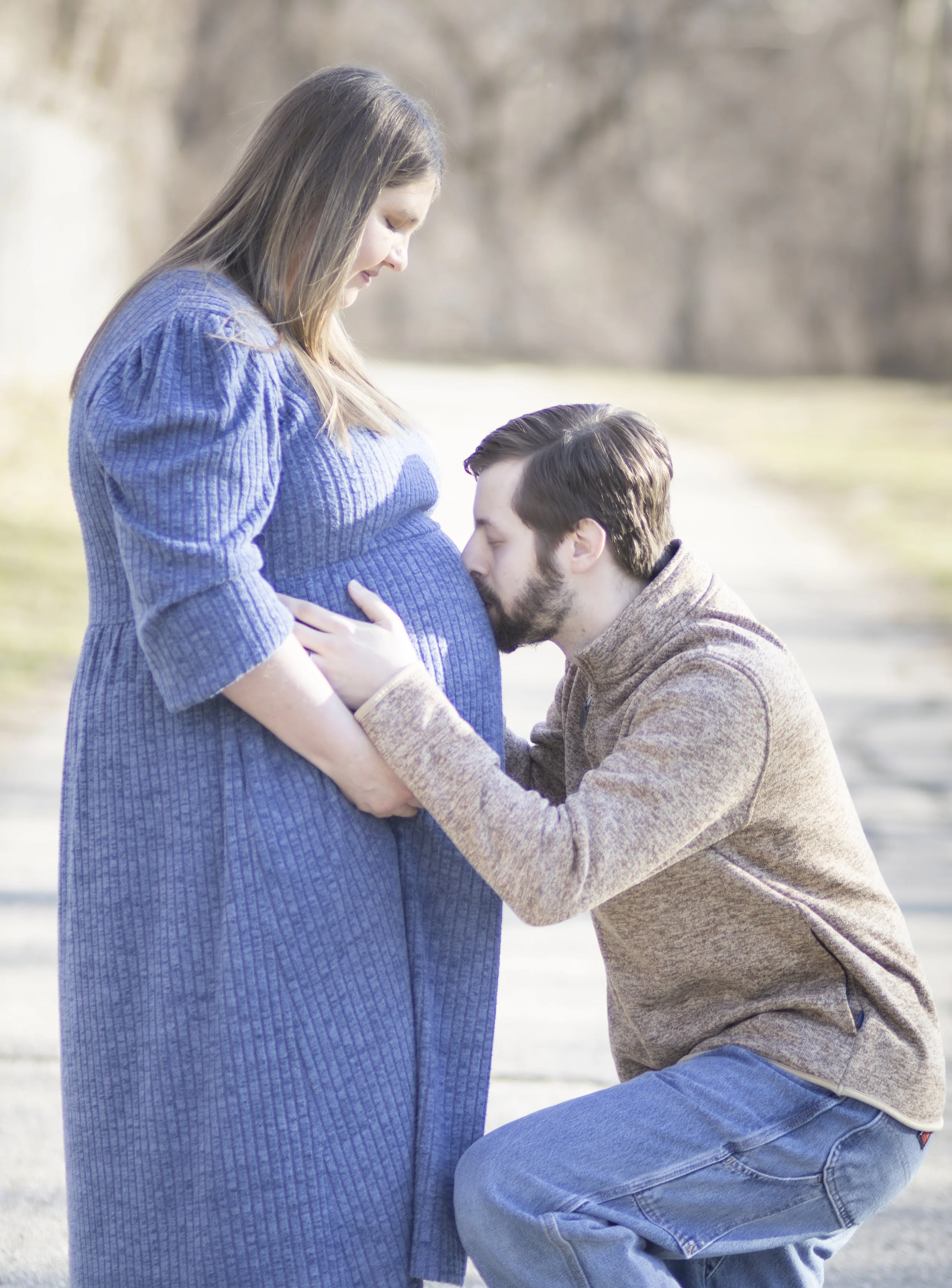 Couple in Whitewater, WI having maternity moments session