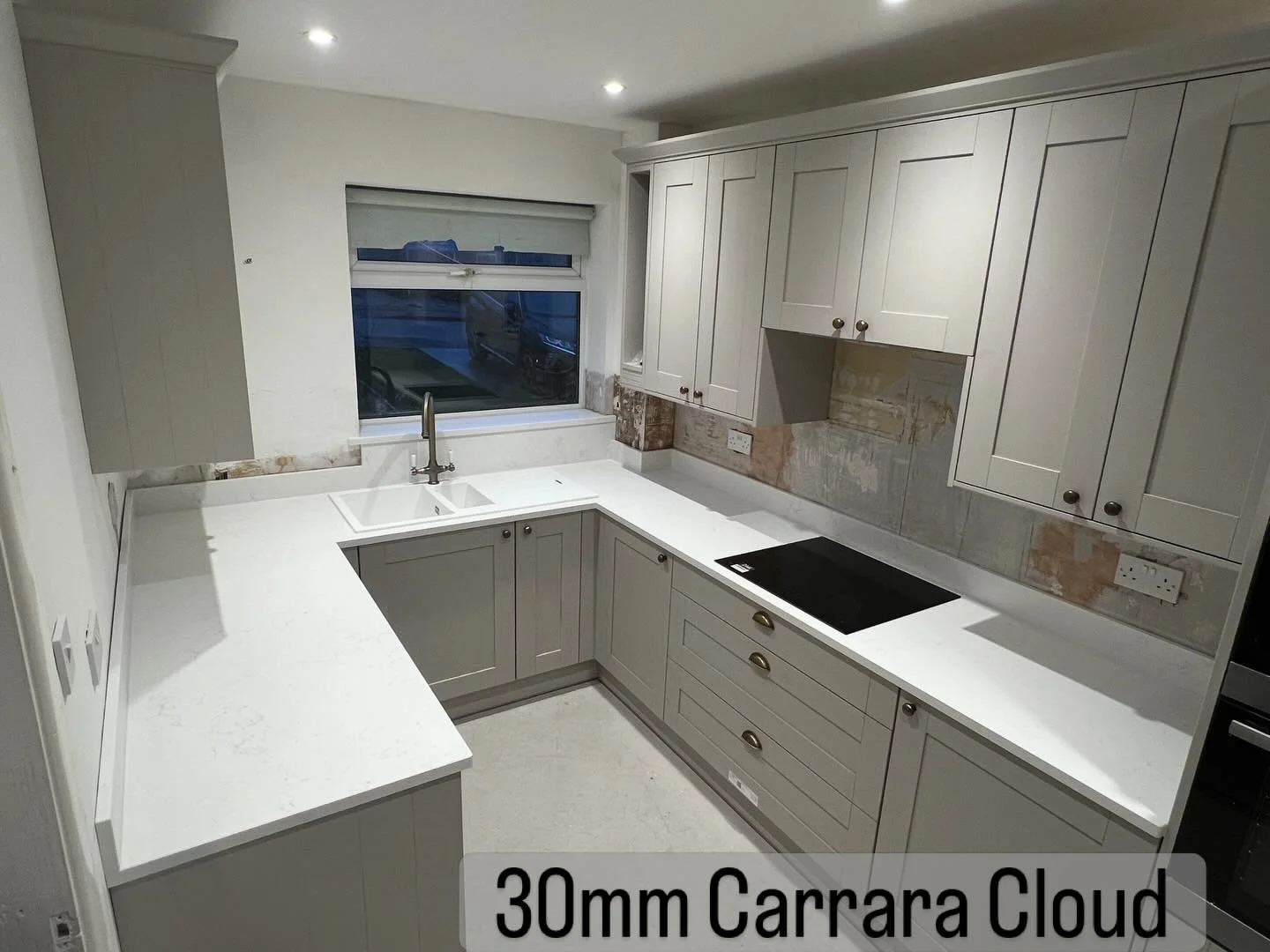 30mm Carrara cloud #kitchen #quartzworktops #kitcheninspiration #renovation