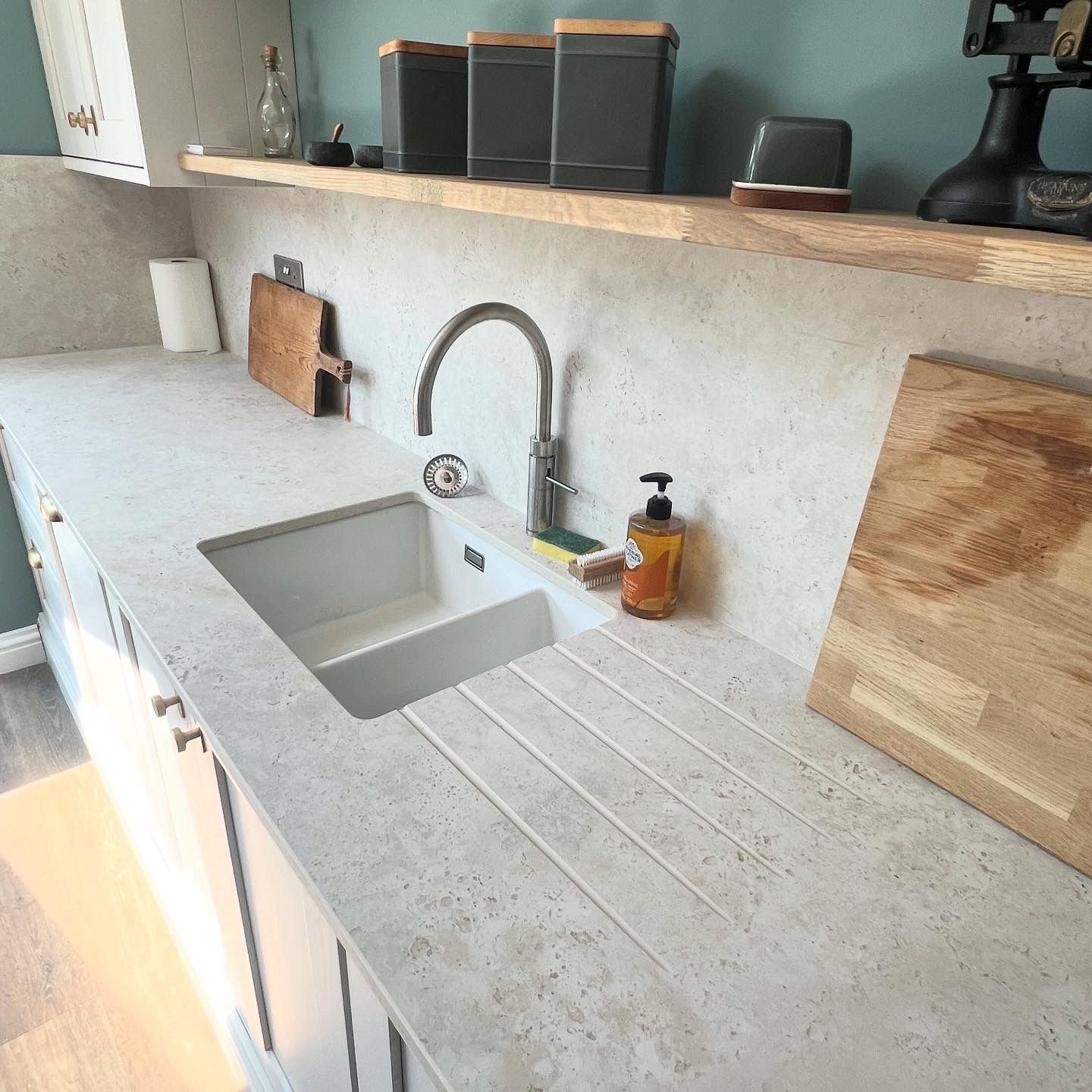 20mm Dekton Sabbia worktops