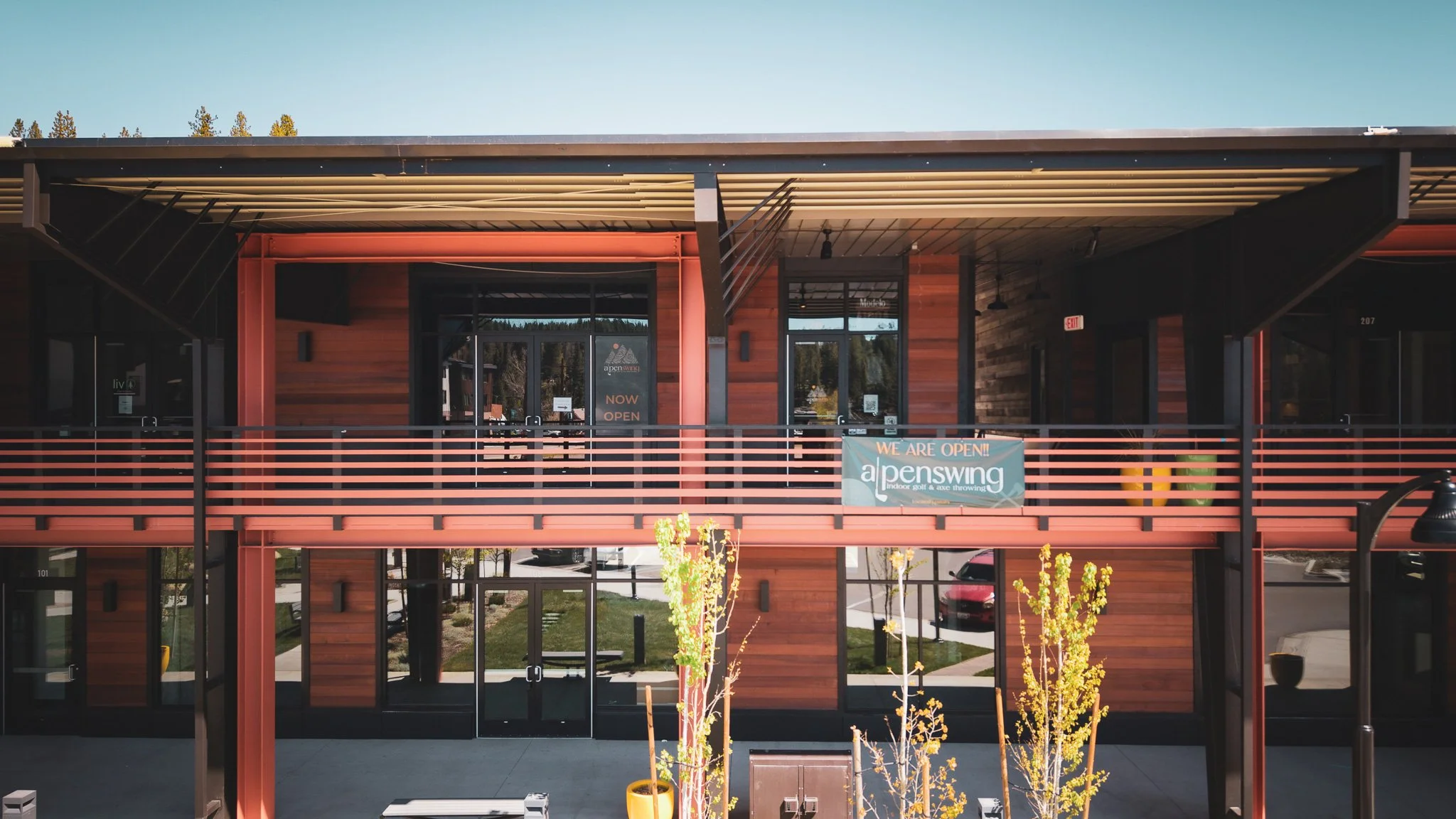tradecraft_construction_lumberyard_truckee_ca_alpenwing_medium.jpg