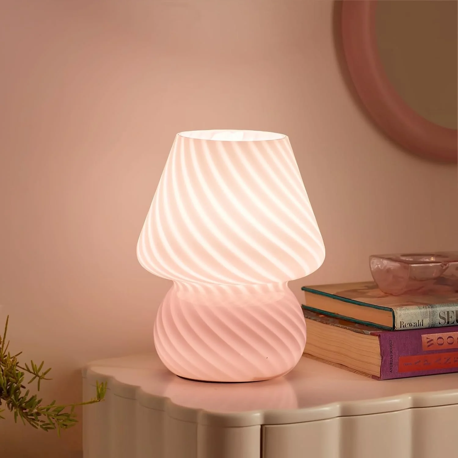 9 Best Minimalist Lamps For Your Distraction-Free Desk