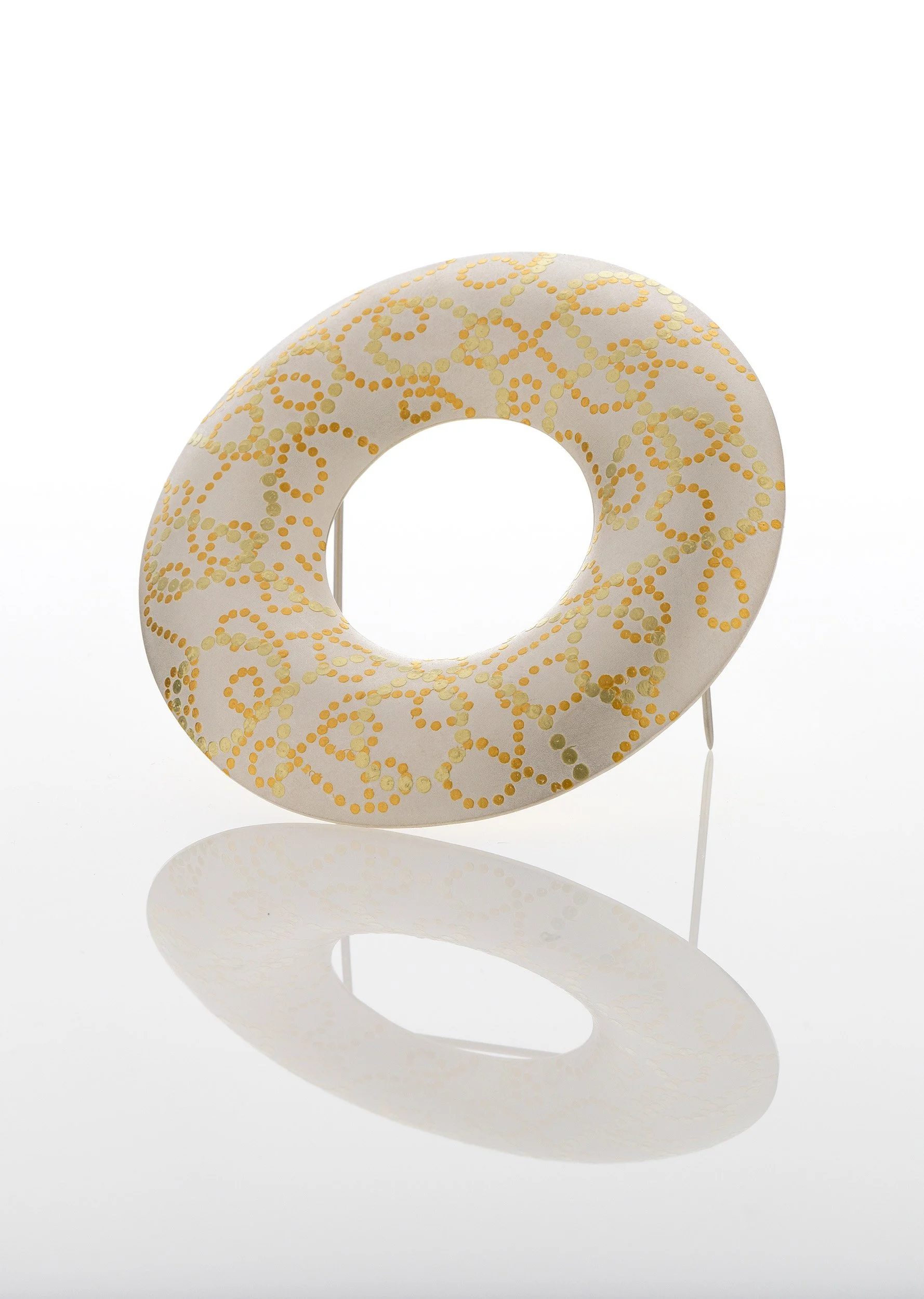 Sterling silver Interlace brooch, gold dotted path pattern in 24ct and 18ct green gold