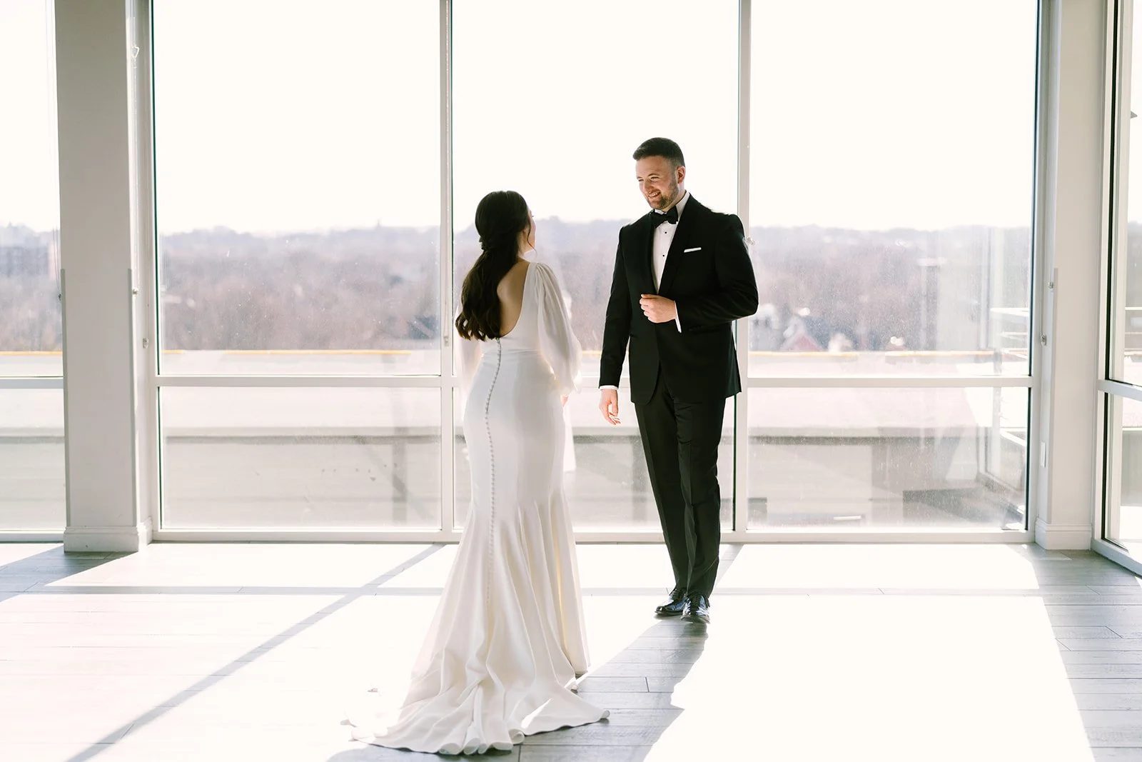 jackrabbit+club+wedding+photographer+megan+antalek+SA+first+look-13_websize.jpg