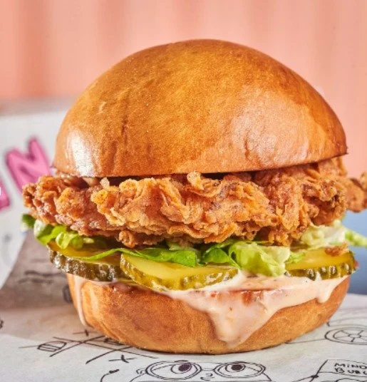 CRISPY CHICKEN BURGER