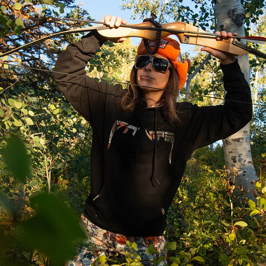 actualbush-hoodie_0001_2024_09_25_PV_actualbush_life_26_1536x.webp