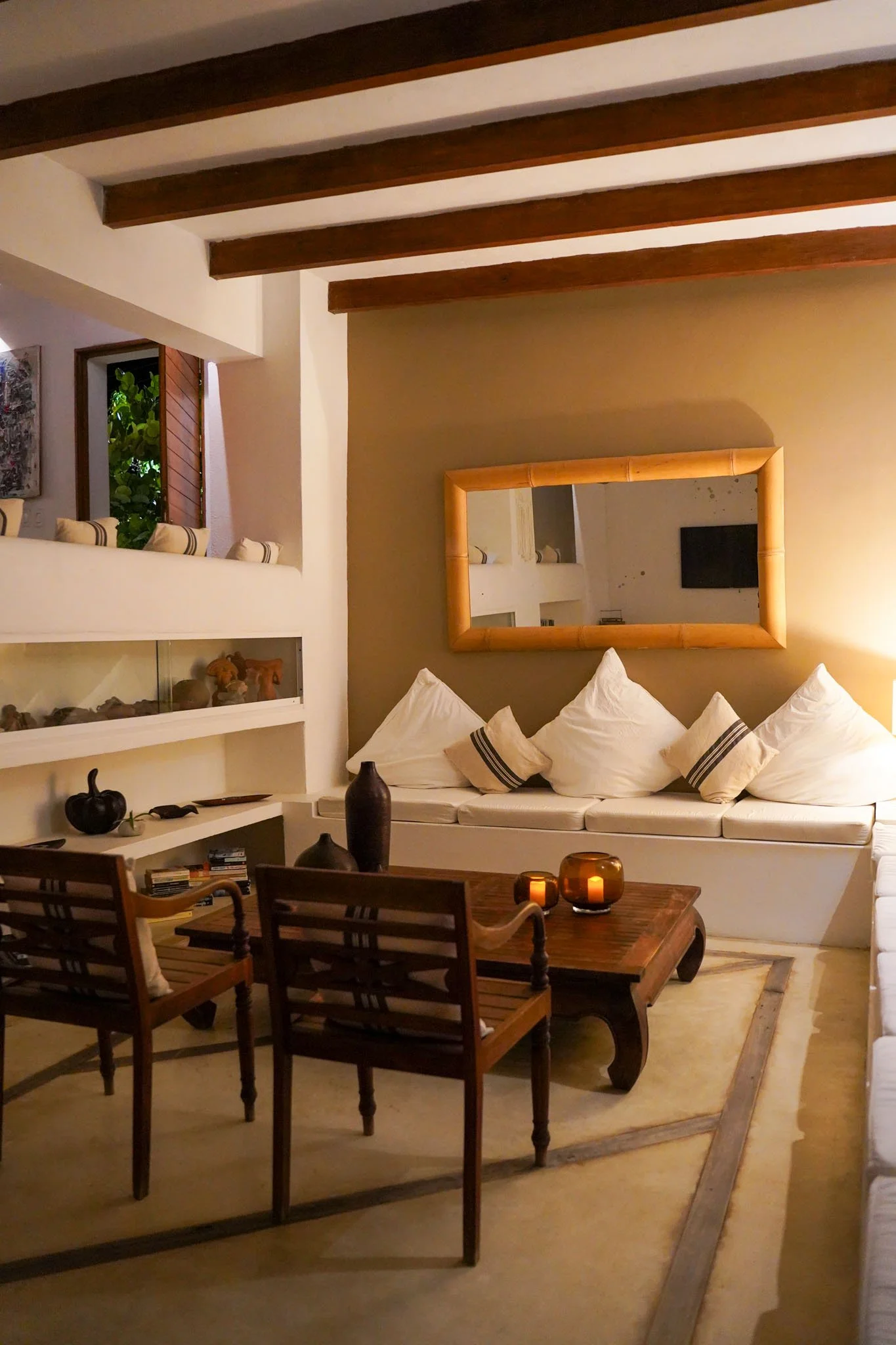 posada en los roques, hospedaje en los roques, los roques, vacaciones los roques, posada galapagos, playa los roques, cayo de agua, viajar a los roques
