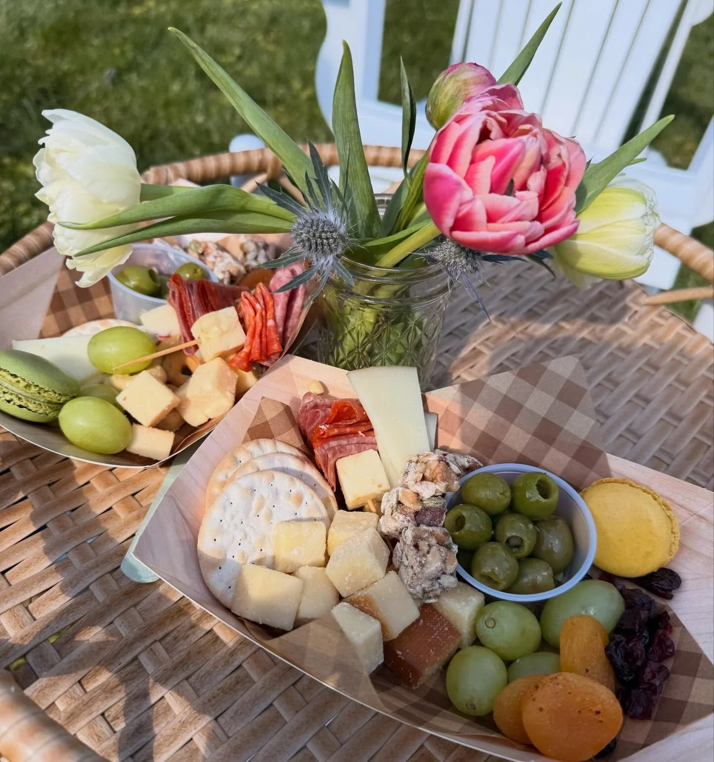 A beautiful day in Newtown Square ☀️

We brought the cart outside for a Sip &amp; Shop with @honeycombcandlesco and invited guests to build their own boards, picnic-style.

Four cheeses, charcuterie, seasonal accoutrements, and the return of our hous