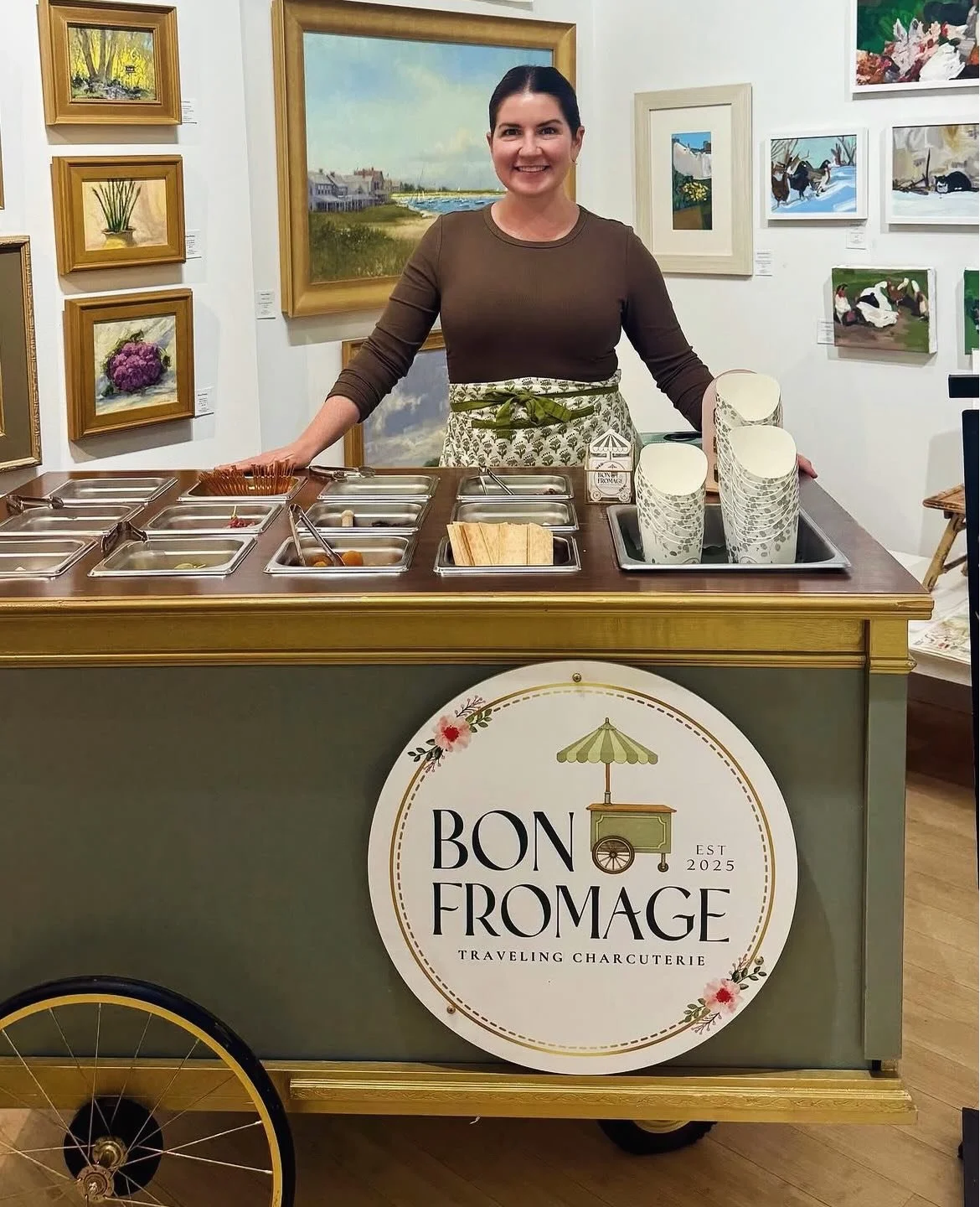 Four events. Two days of double bookings. More than 300 guests served. 🤍

From art exhibitions and ladies&rsquo; night to college festivities, Cosette has been making her rounds!

A wonderful week with LAA Art Collective, Indian Valley Country Club,