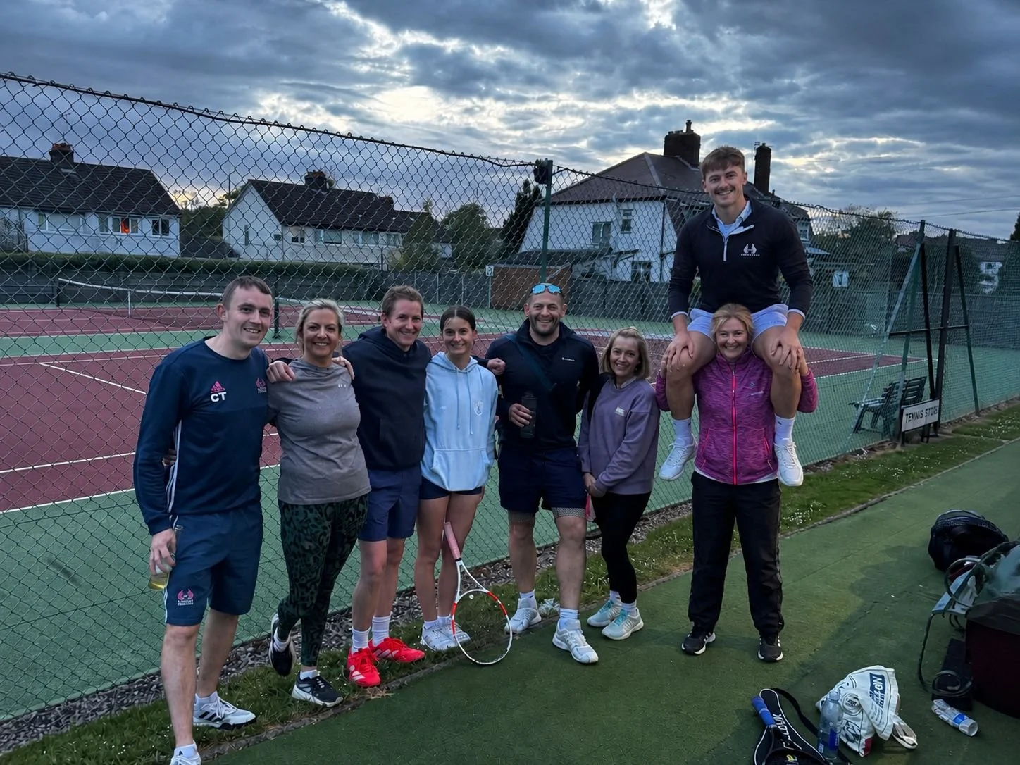 Pinewood2 vs Neston4