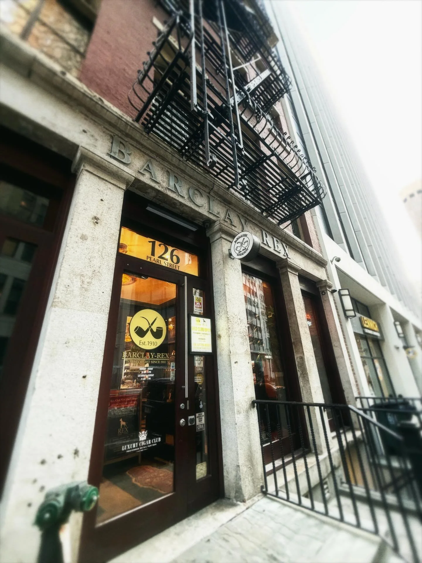 CBS takes on NYC with @forisoutdoors @m_sig @barclayrex