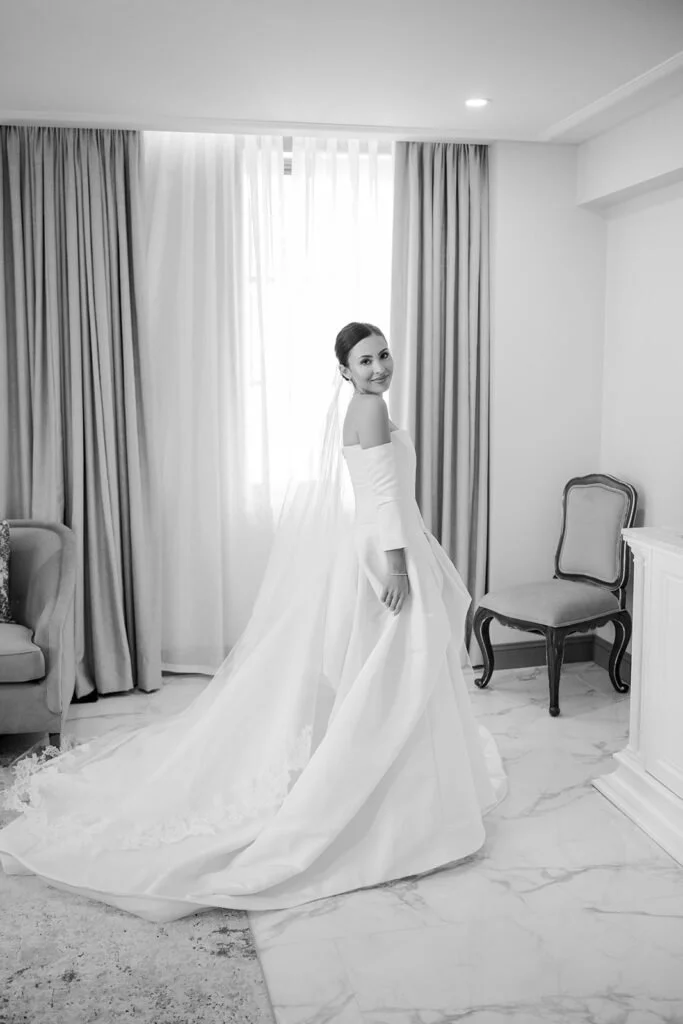 AJWeddingPreview_AmandaOwenPhotography-15-683x1024.jpg