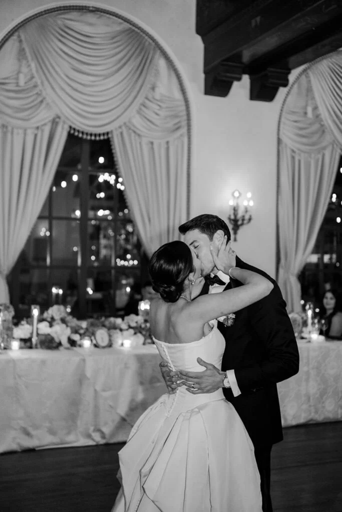 AJWeddingPreview_AmandaOwenPhotography-92-683x1024.jpg