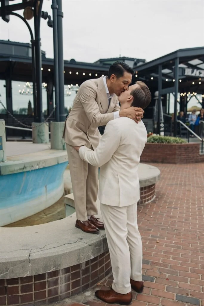 PD-wedding-torpedofactory-VA-photo-2024-122-683x1024.jpg