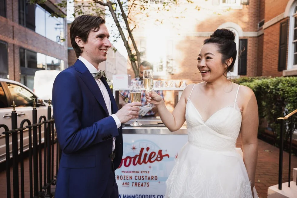 IvyQuartzPhotography_AlluraJamesWedding_ToastDessert_0647-980x654.jpg