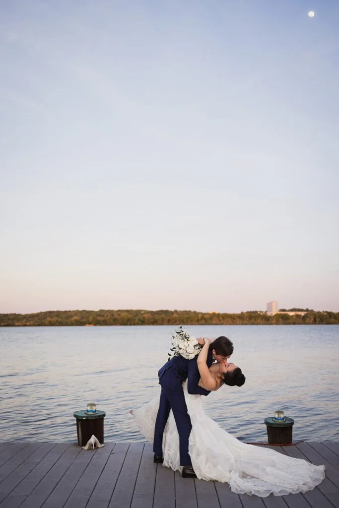 IvyQuartzPhotography_AlluraJamesWedding_WaterfrontPortraits_0718-683x1024.jpg