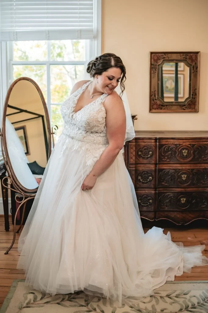NicoleJames_SH_Wedding-84-small-682x1024.jpg