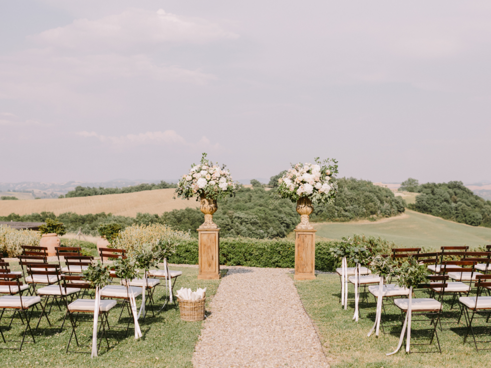 5-Summer-Wedding-Tips-980x735.png