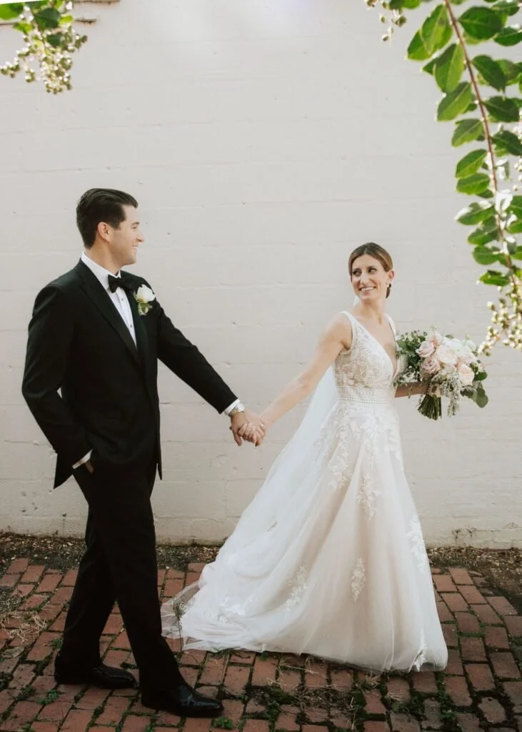 joan_and_jordan_wedding_301-web-731x1024.jpg