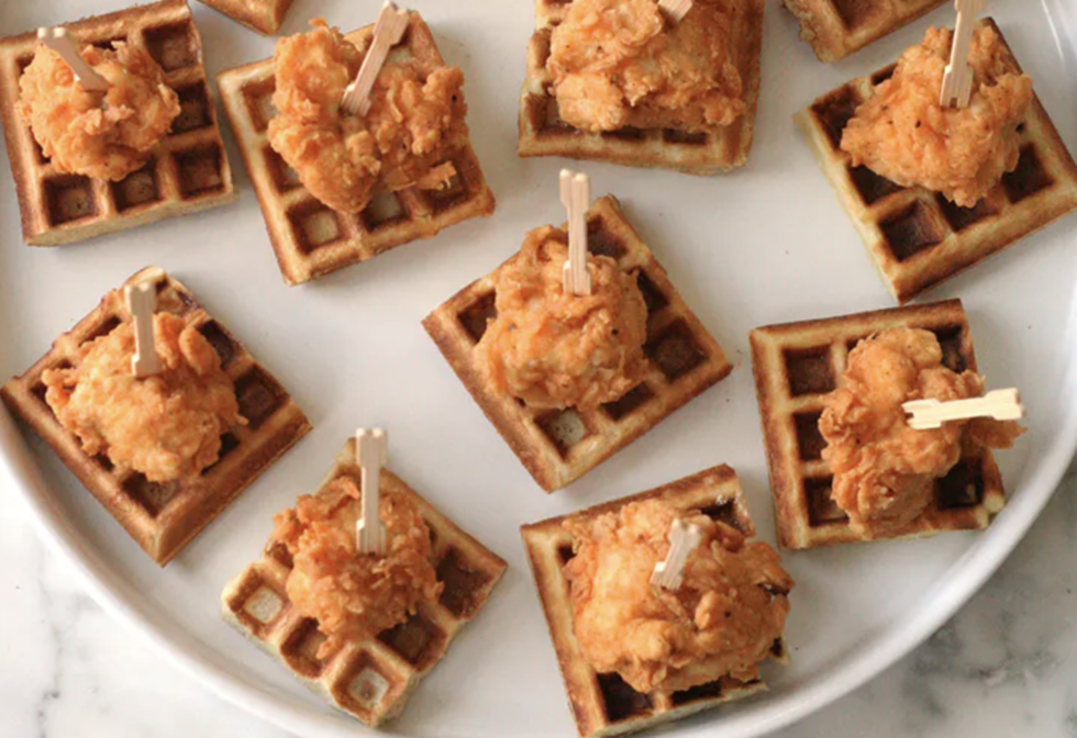 Ideas on What to Serve at Your Wedding After Party!