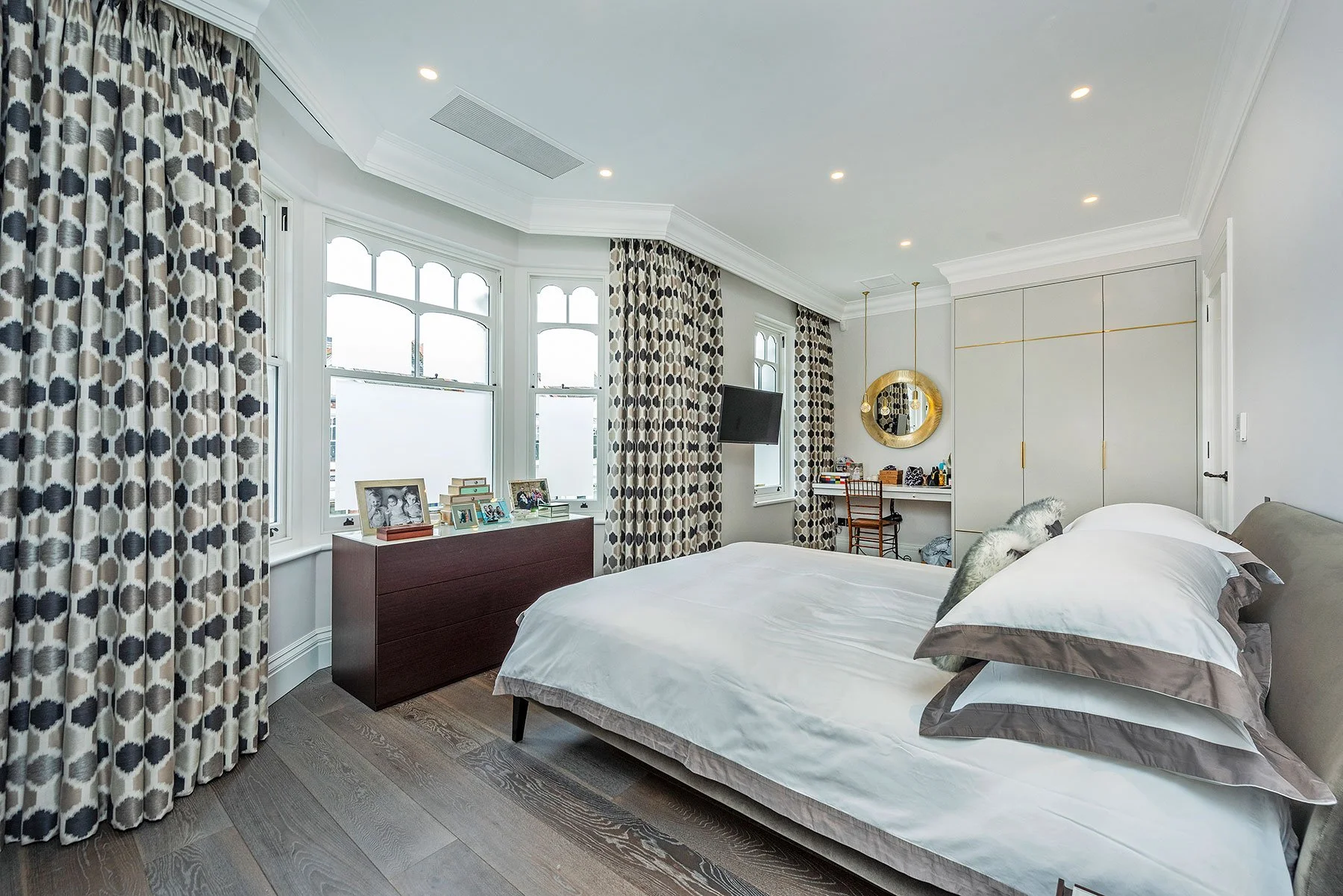 16094_4c_145_harbord_street_63.jpg