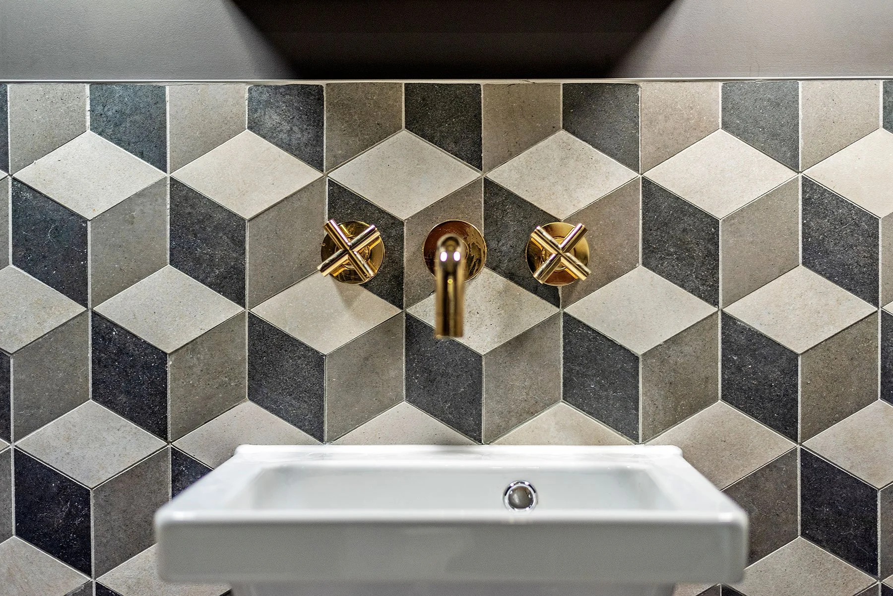 16093_4c_145_harbord_street_41.jpg