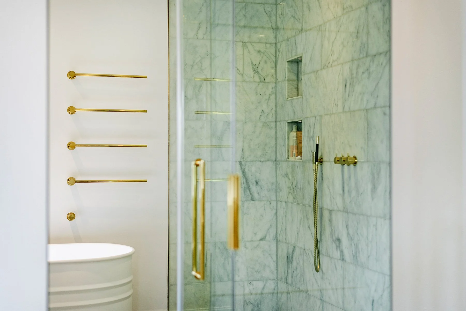 16092_4c_145_harbord_street_13.jpg