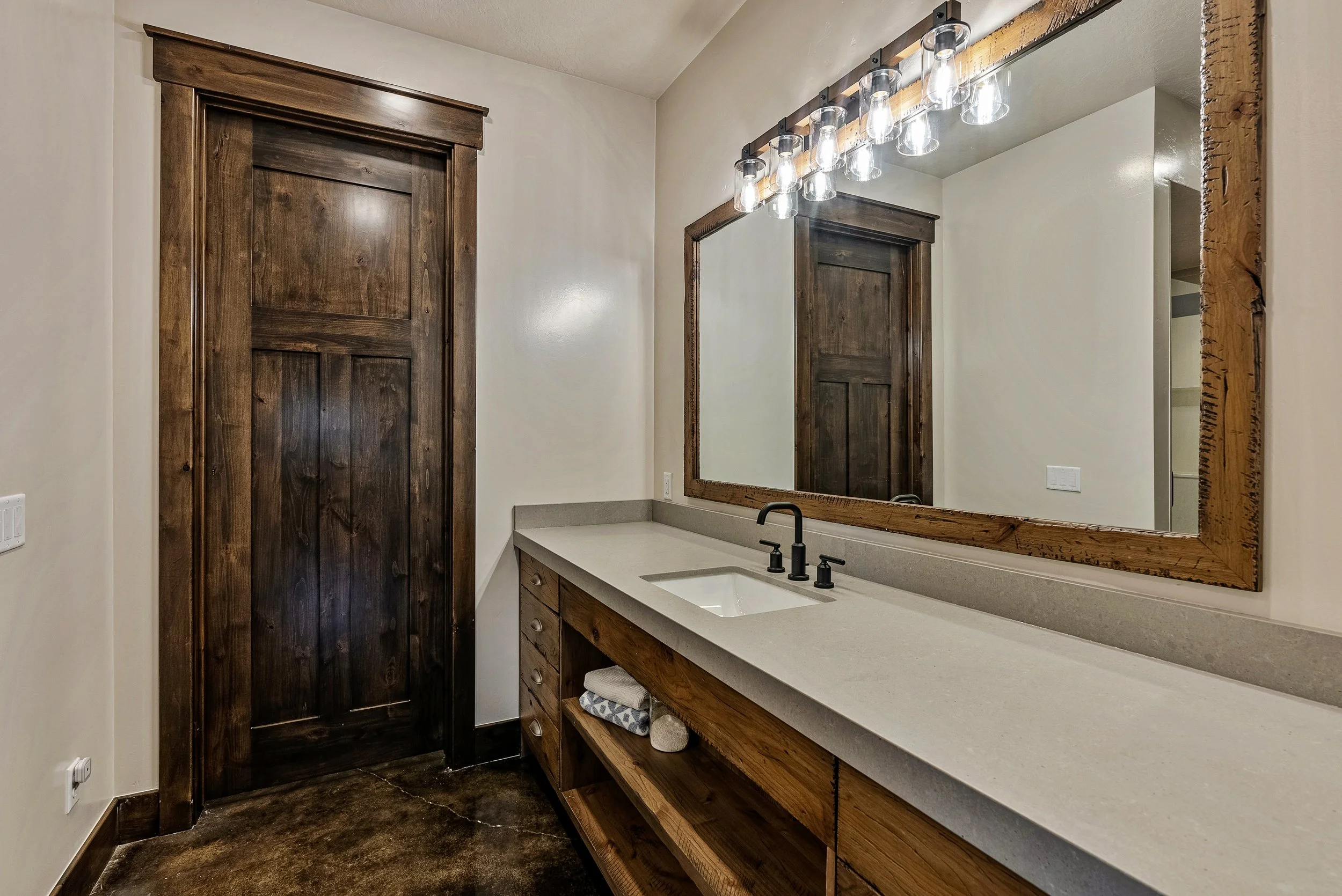 41-5192 Jessie Creek-41.jpg