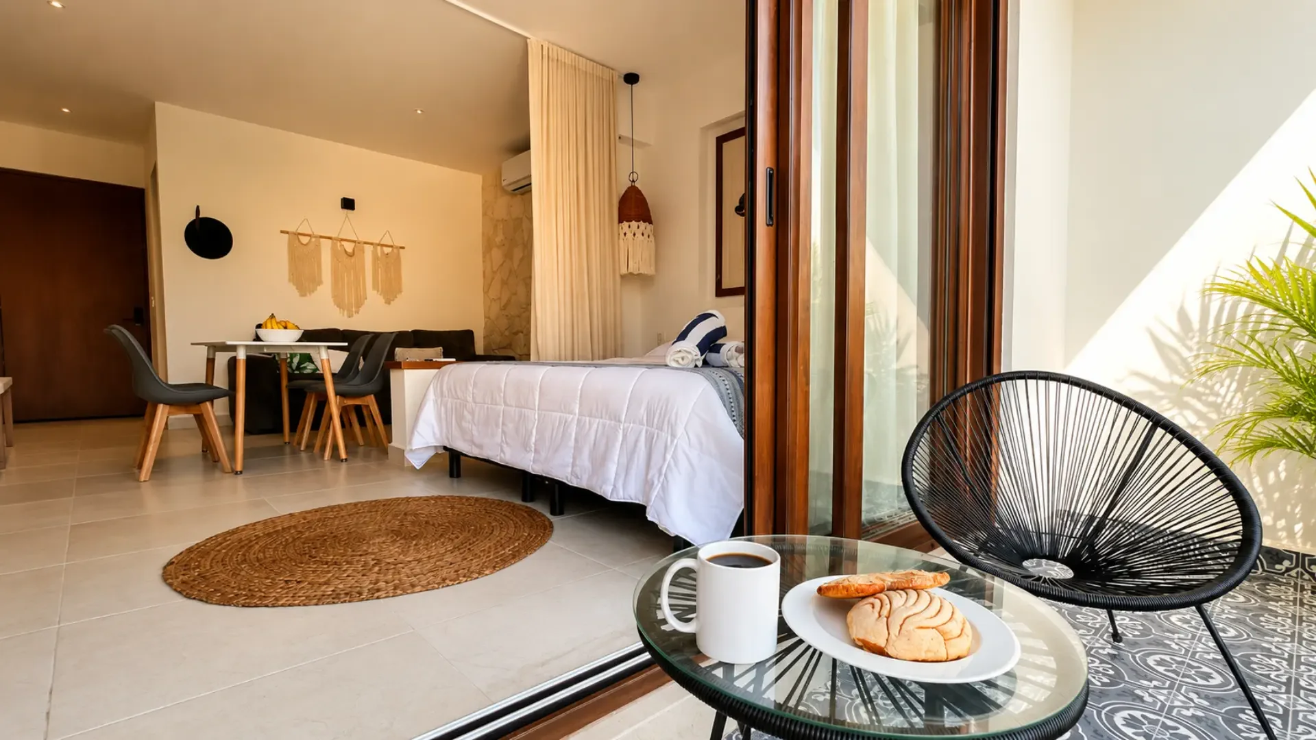 Modern rooftop studio near 5th Avenue and the beach in Playa del Carmen