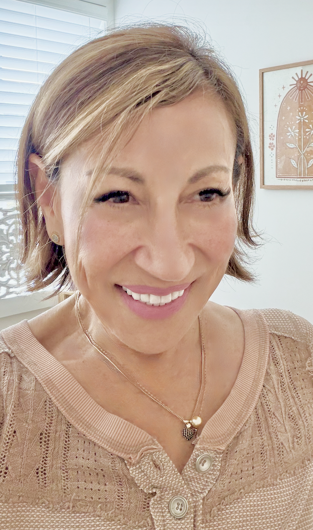 Catherine Goodman, Certified Reiki Master Practitioner and  Certified Health & Wellness Coach.
