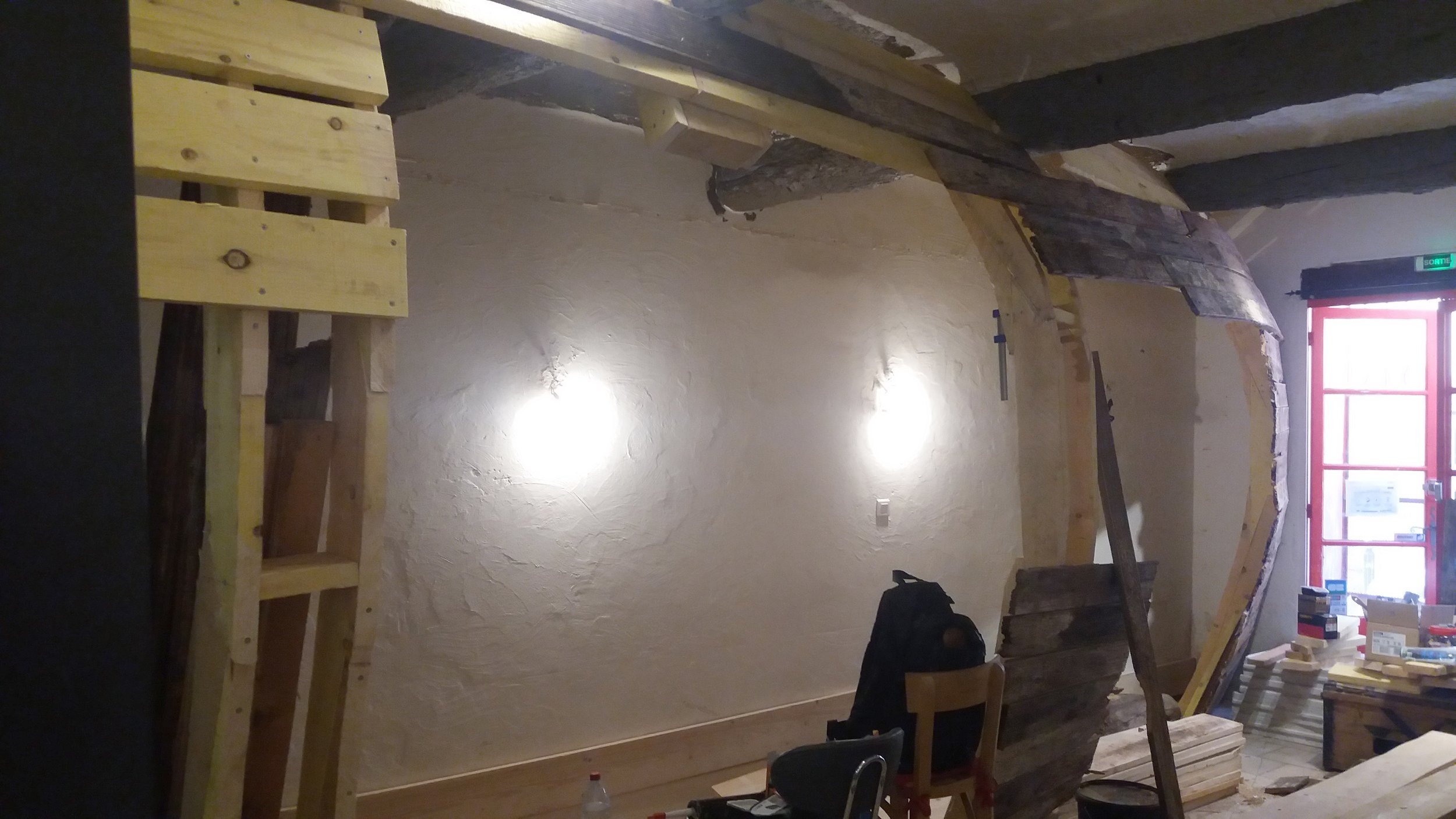 cafe-theatre-flibustier-aix-chantier.jpg