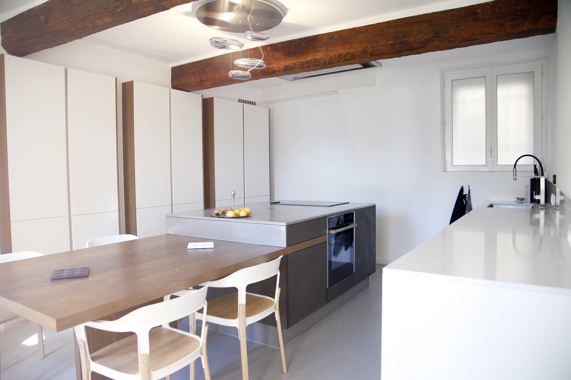 maison-provencale-meyrargues-artek.jpg