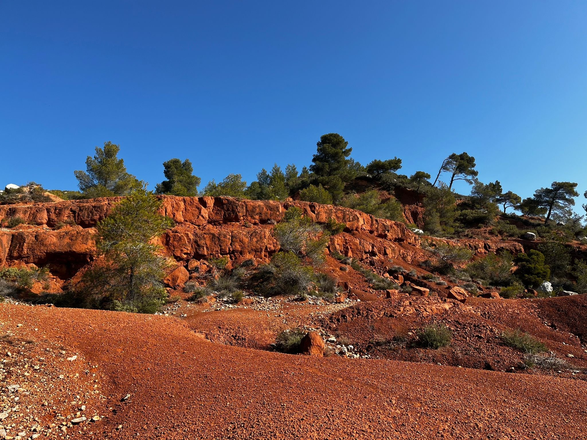 straou-cabanon-pays-aix-cengle.jpg
