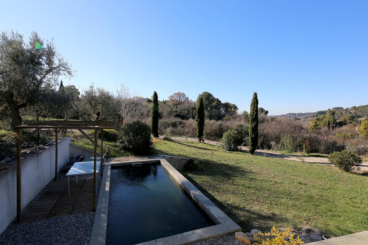 petit-pentaous-t2-aix-provence-piscine.jpg