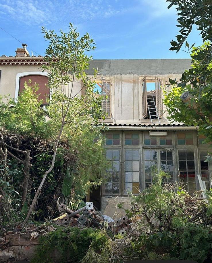 rehabilitation-maison-la-ciotat-surelevation.jpg