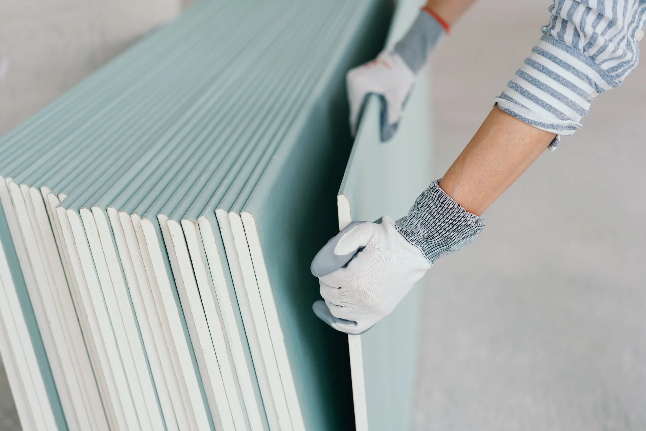Commission files proceedings against Winstone Wallboards