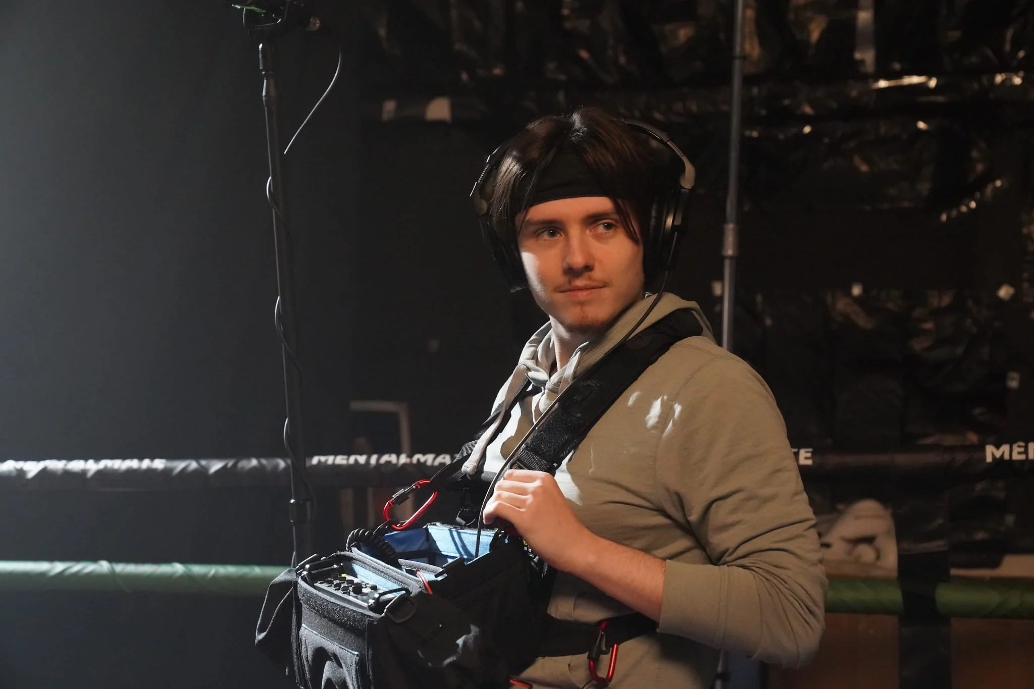 Leo Evans freelance sound designer on set