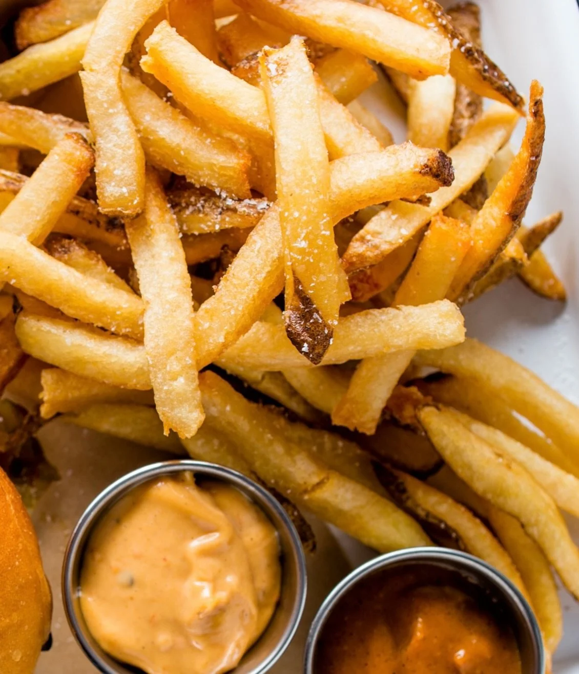 Thank you thank you for voting us BEST FRIES in @northbaybohemian&rsquo;s reader&rsquo;s choice poll for the second year in a row! The love these fries have received from day one at Handline is enough to make us super proud, but this is certainly a c