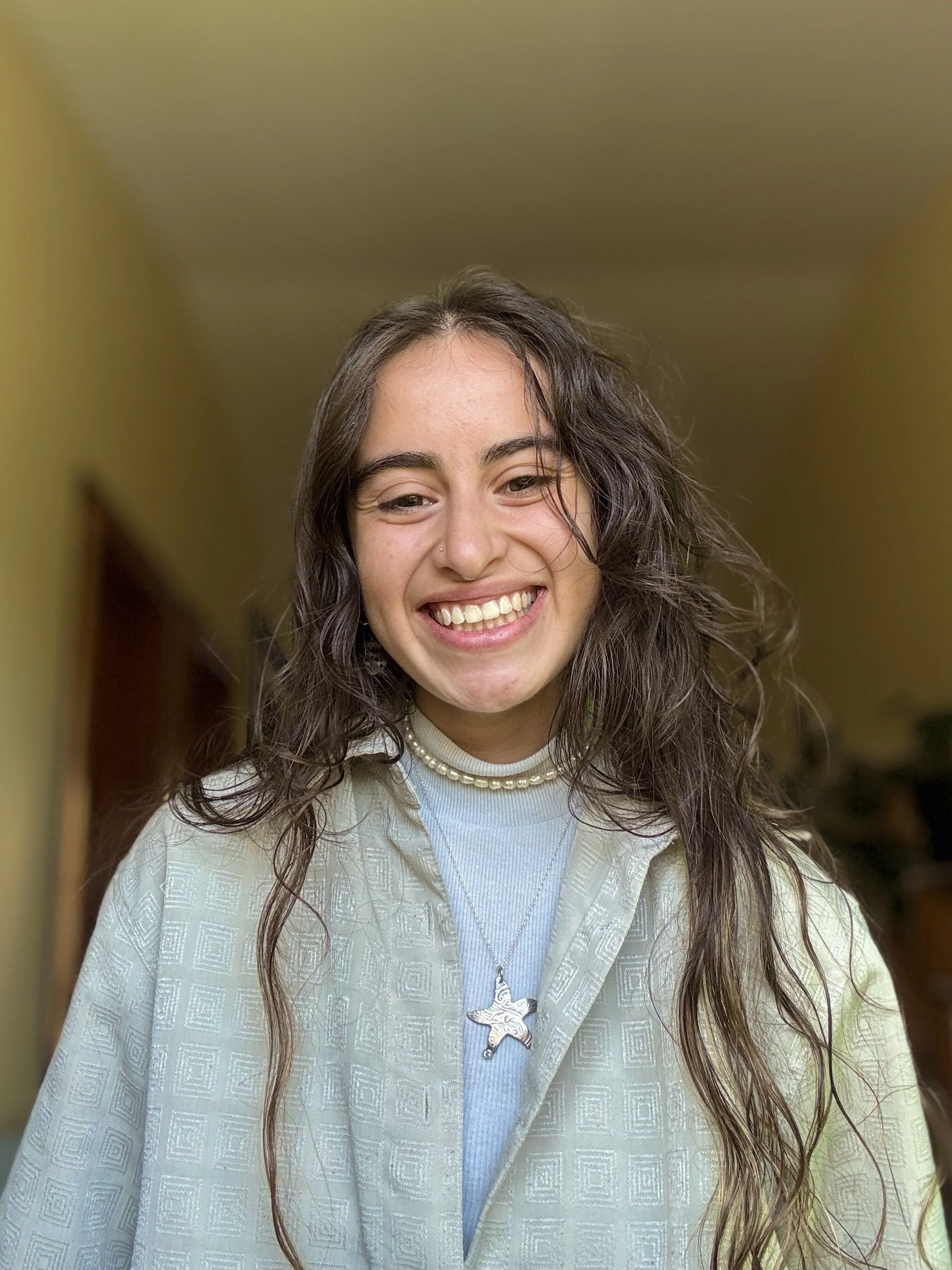 Holistic healing practitioner at Flow State Healing in Tofino specializing in acupuncture and qi gong treatment