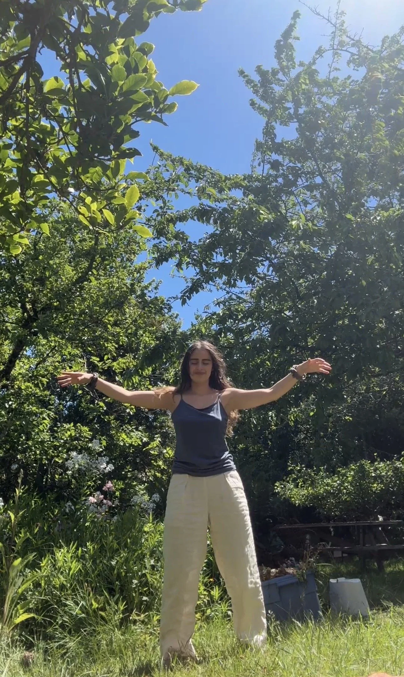 What Is Qi Gong? Benefits, Healing &amp; How It Works