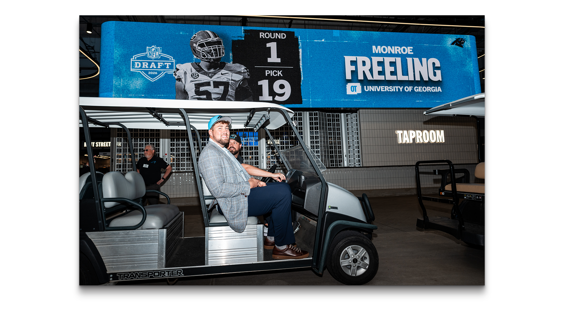 26-NFLDraft_Photo_4.png