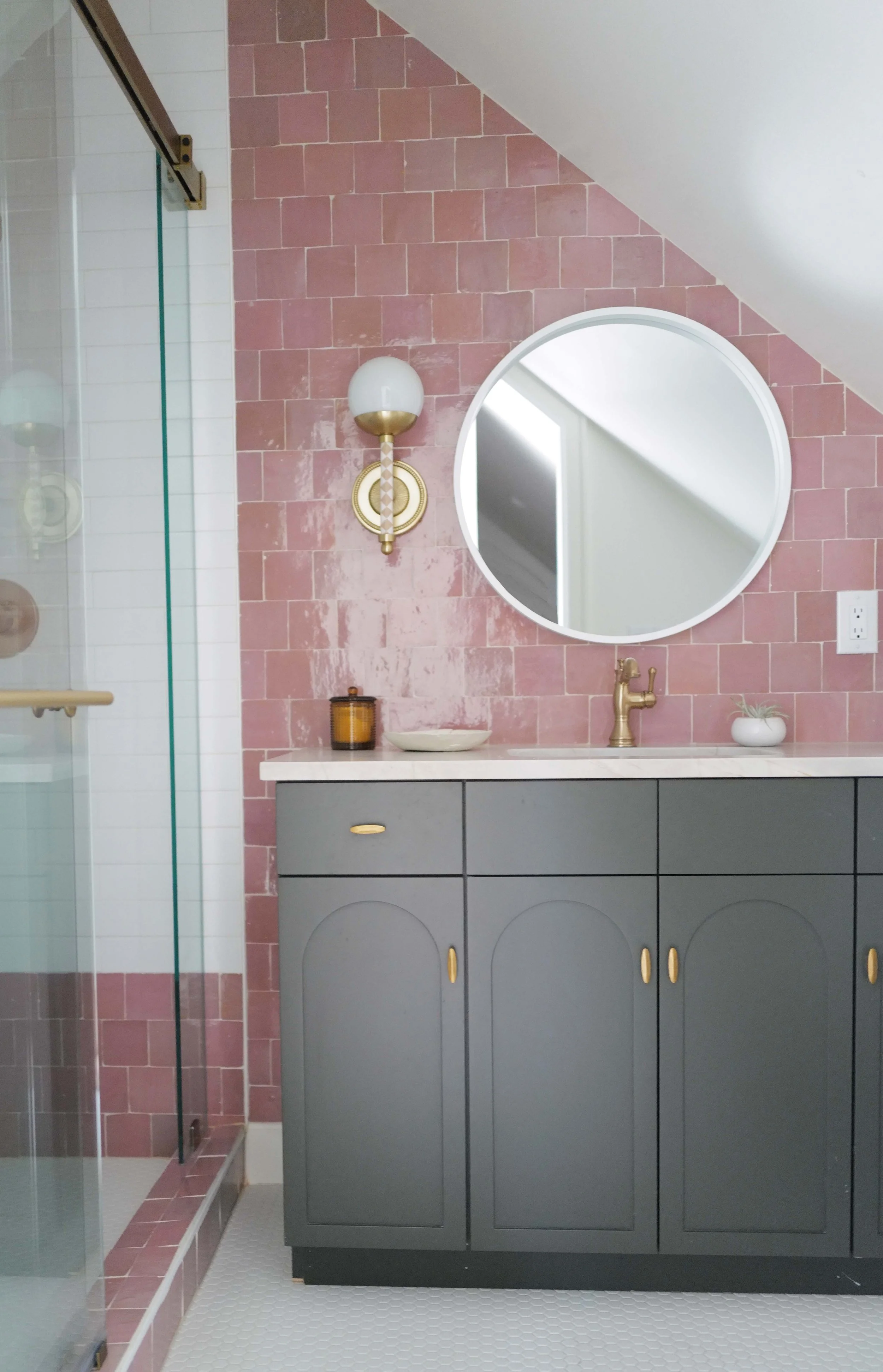 Badavas- Grayson's Bath Full- No lo.jpg