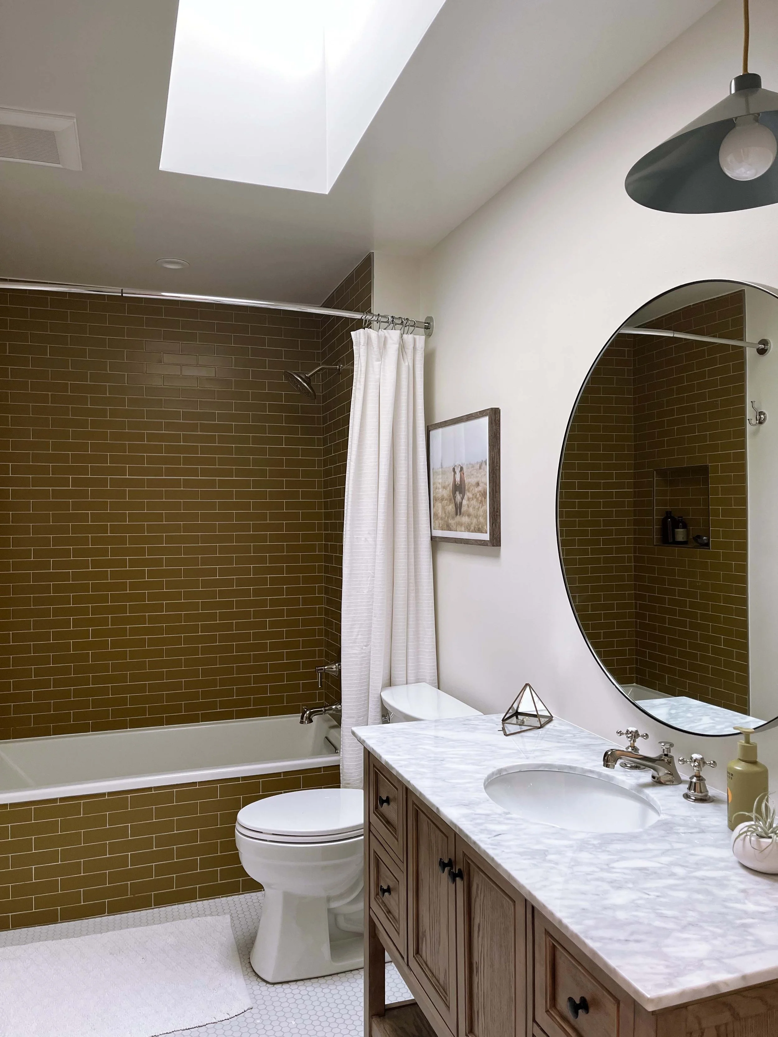 Badavas- Declan's Bath- Light's Off- Whiter.jpg