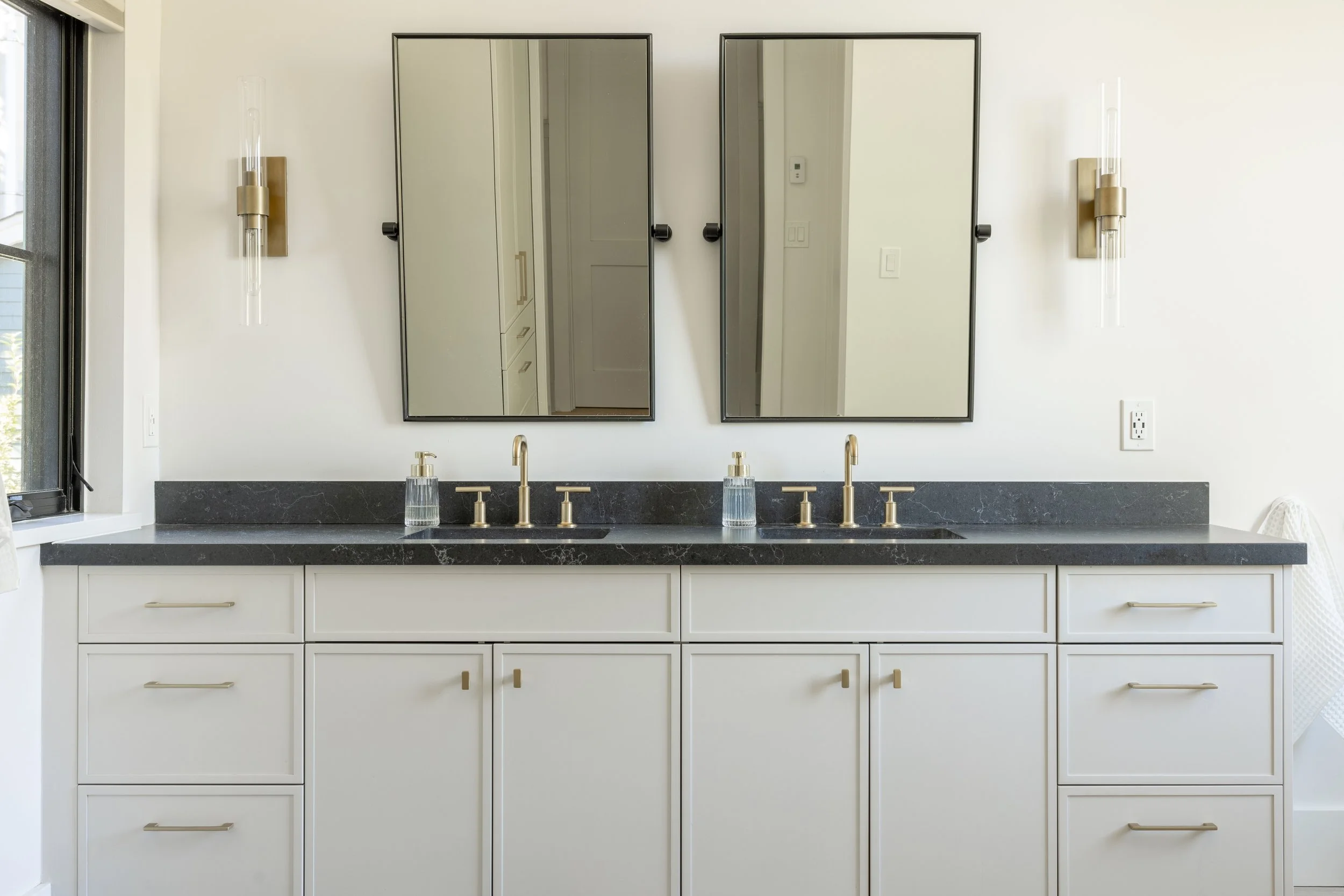 BathroomSink1.jpg