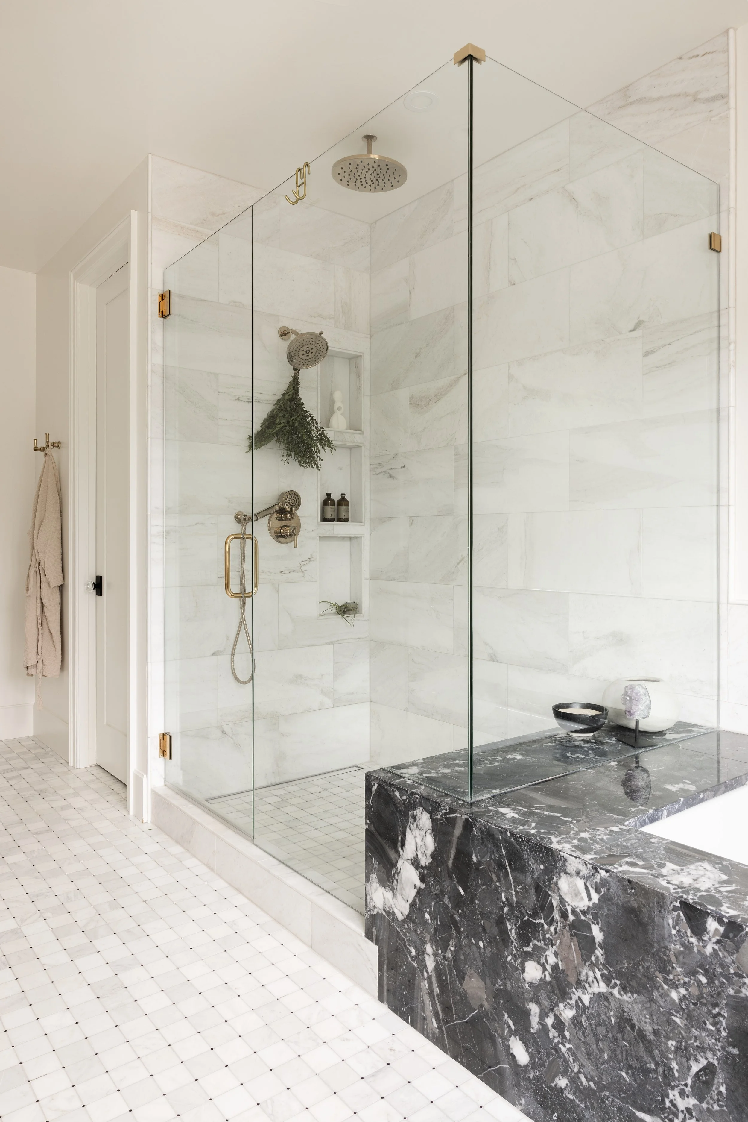Shower1.jpg