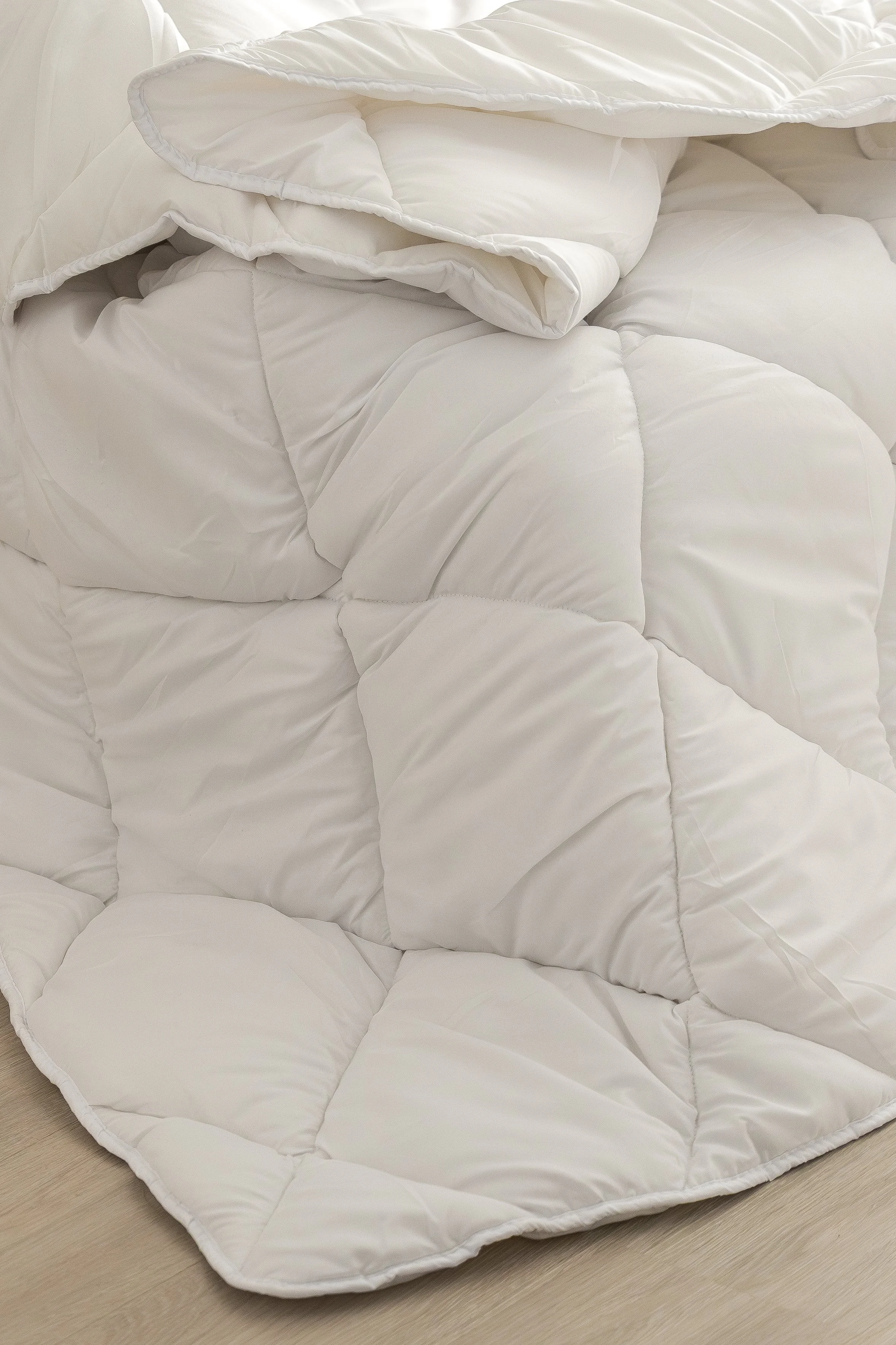 Double Premium Turkish Siliconised Hotel Duvet – 10.5 Tog