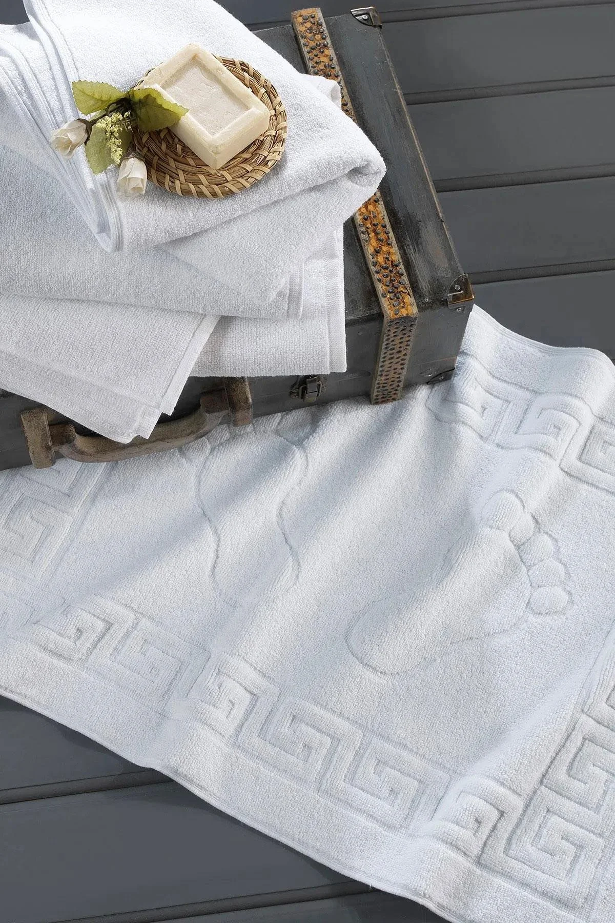Bath Mat – 715 GSM | 100% Turkish Cotton (50x70cm)