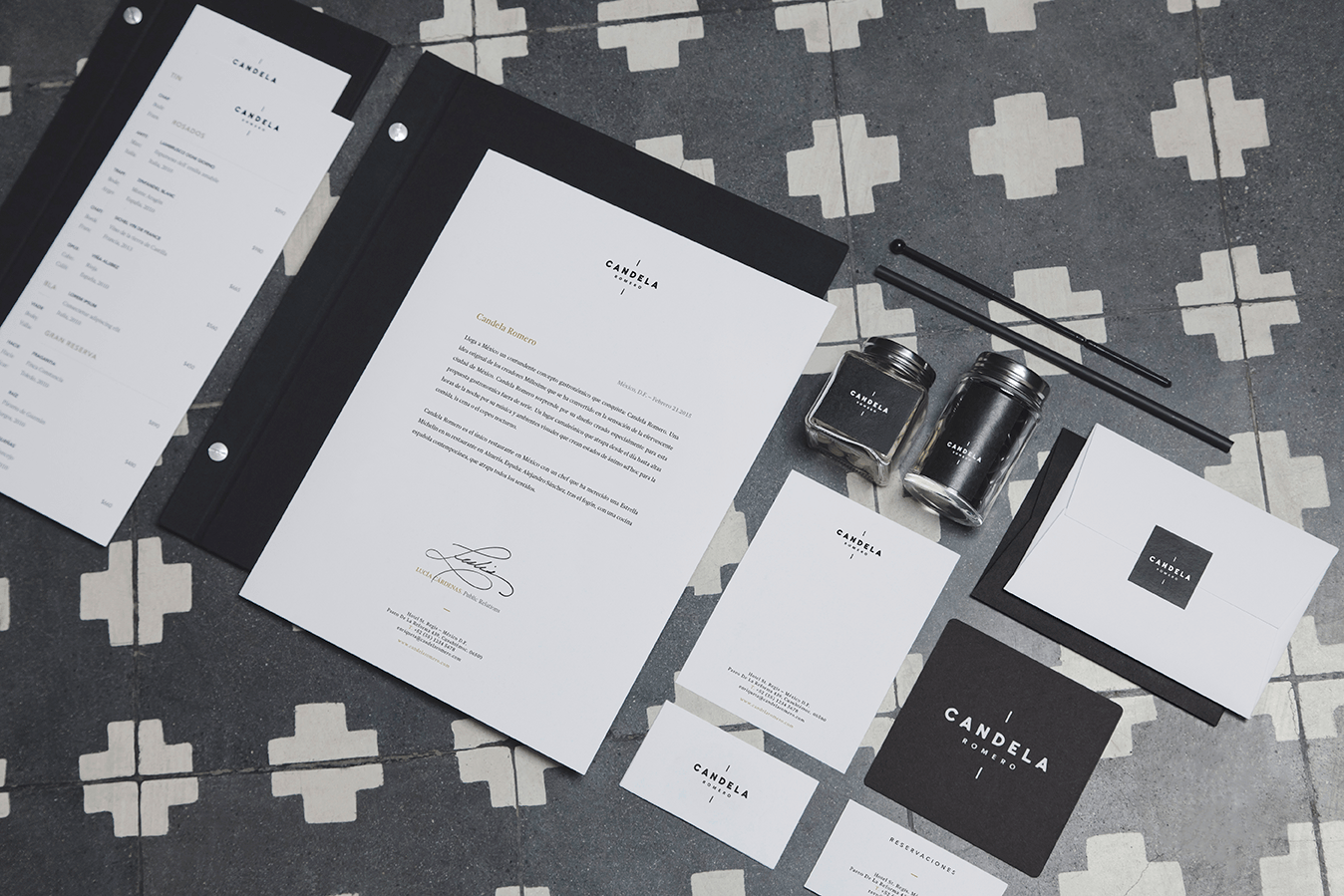 spanish-restaurant-branding-stregis-mexico-15.png